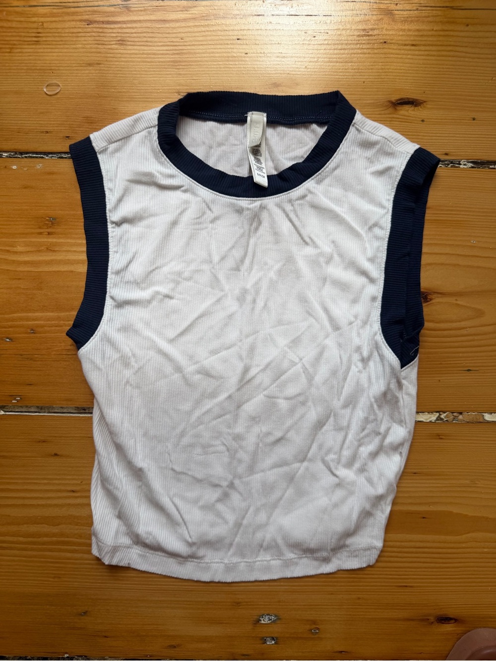 SKIMS White Ribbed Sleeveless Tank with Navy Trim Accents